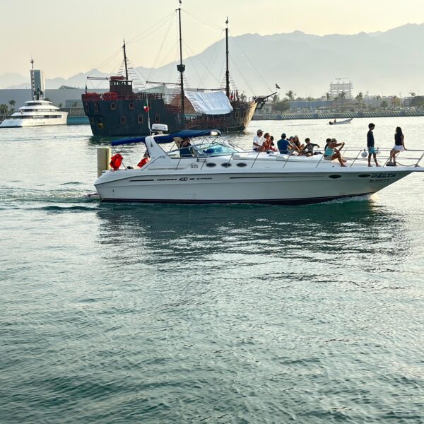 Delta aka yachts00007 600x600