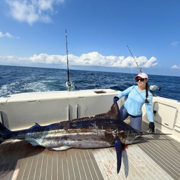 Yate magic moments00019 de tamano grande 600x600